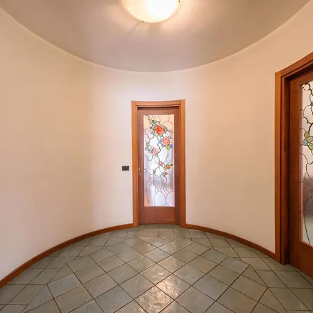 Apartment Le Rose Di Rosanna By Interhome *