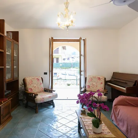 Le Rose Di Rosanna By Interhome Apartment Baveno